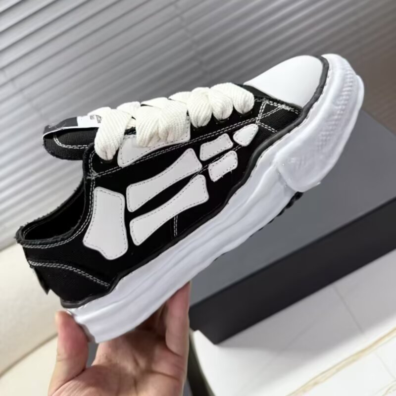 Dissolved Shoes For Both Men A - Men'S Shoes To Increase Height review and price
