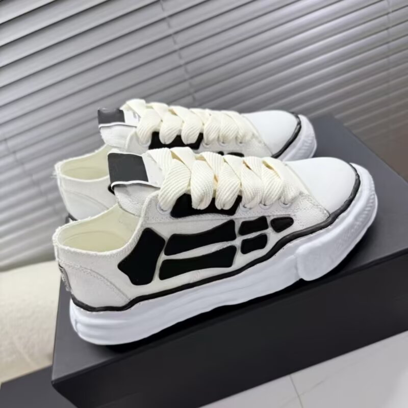 Dissolved Shoes For Both Men A - Men'S Shoes To Increase Height review and price